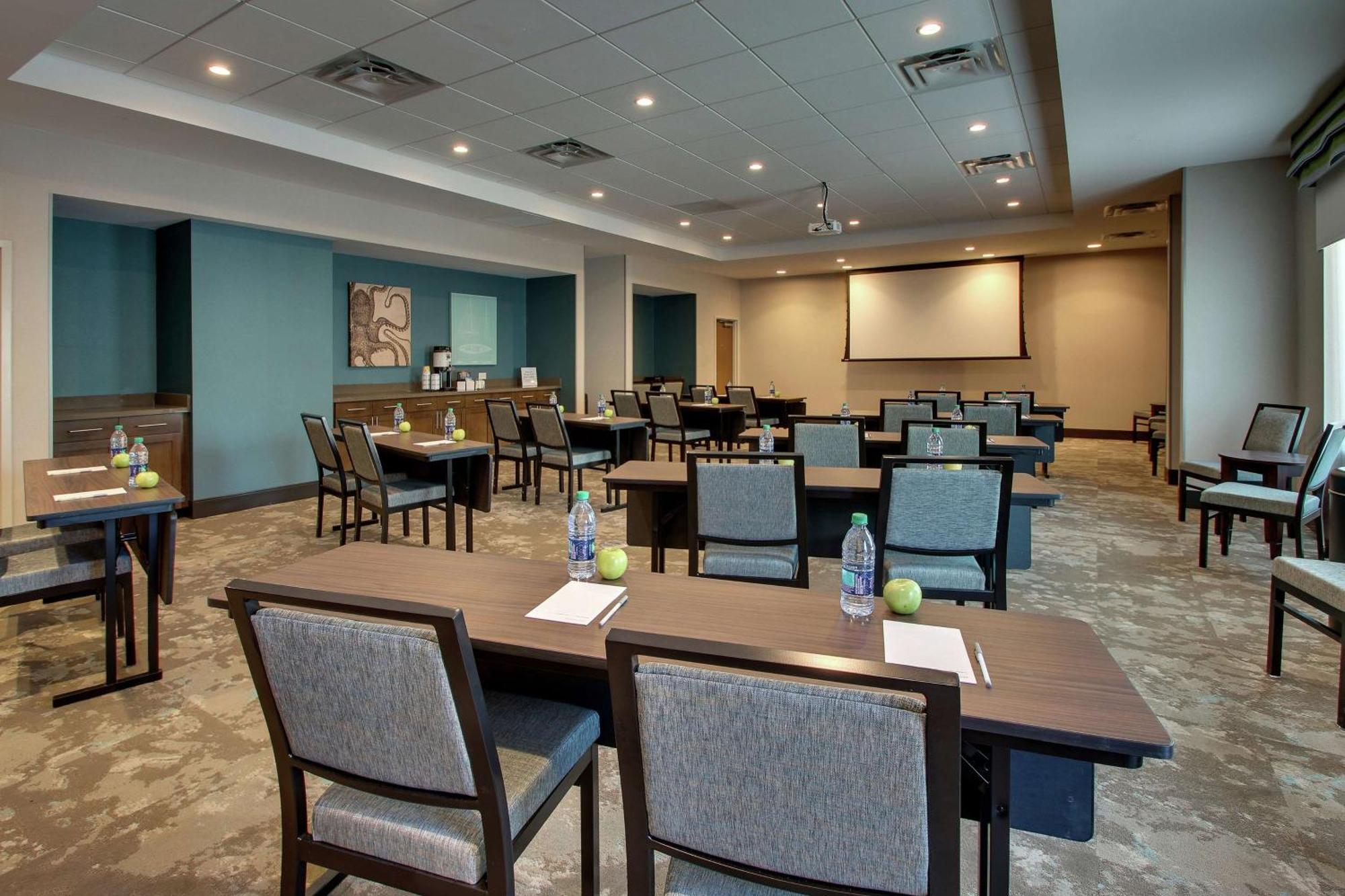 Hampton Inn & Suites By Hilton Southport Exteriör bild