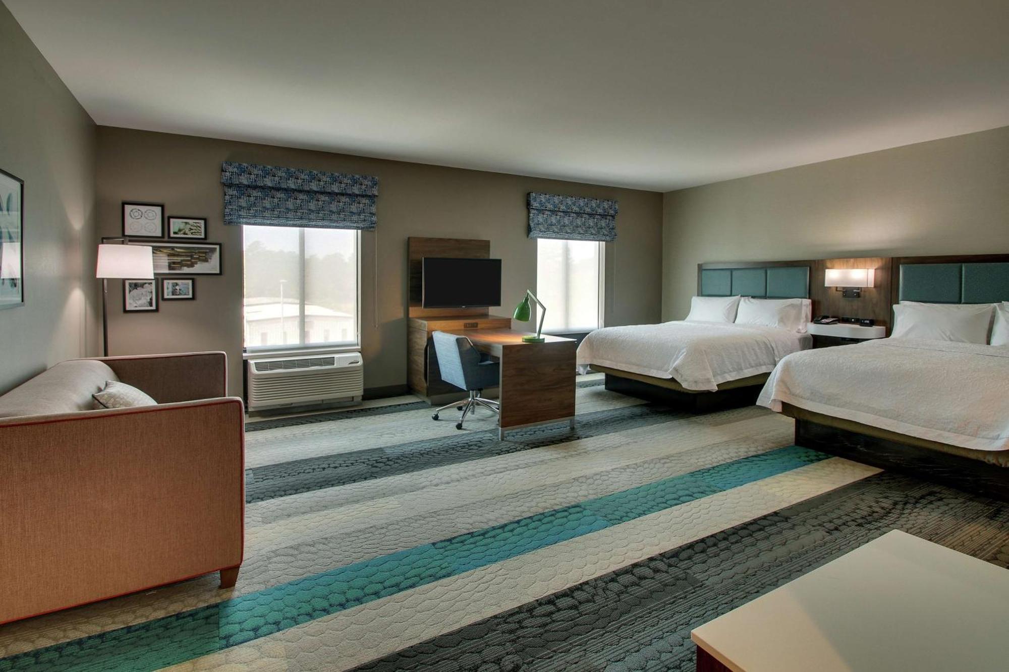 Hampton Inn & Suites By Hilton Southport Exteriör bild