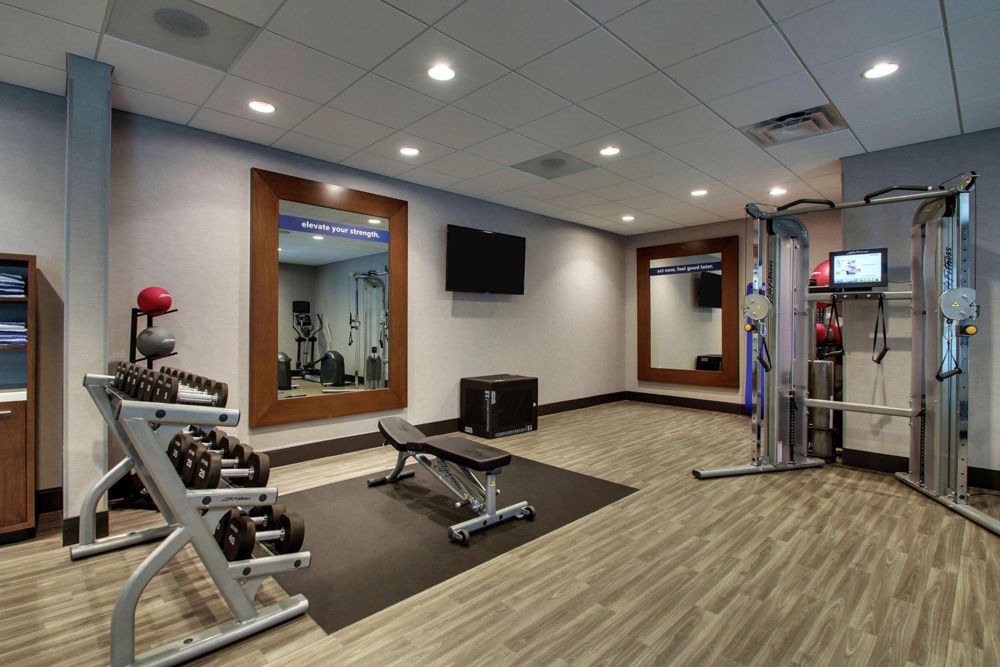 Hampton Inn & Suites By Hilton Southport Exteriör bild