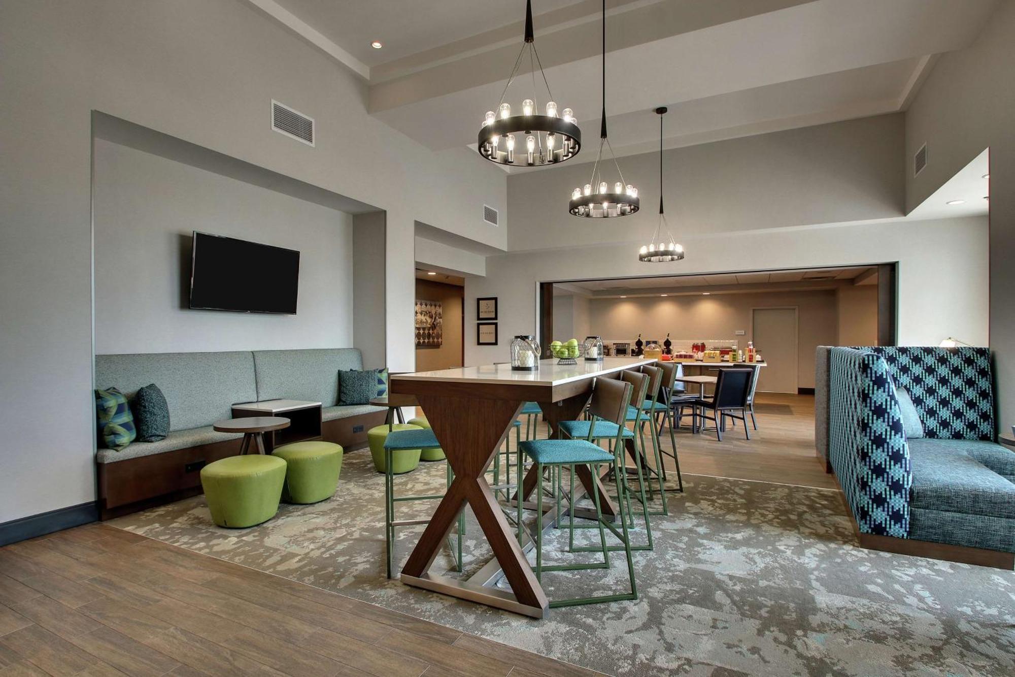Hampton Inn & Suites By Hilton Southport Exteriör bild