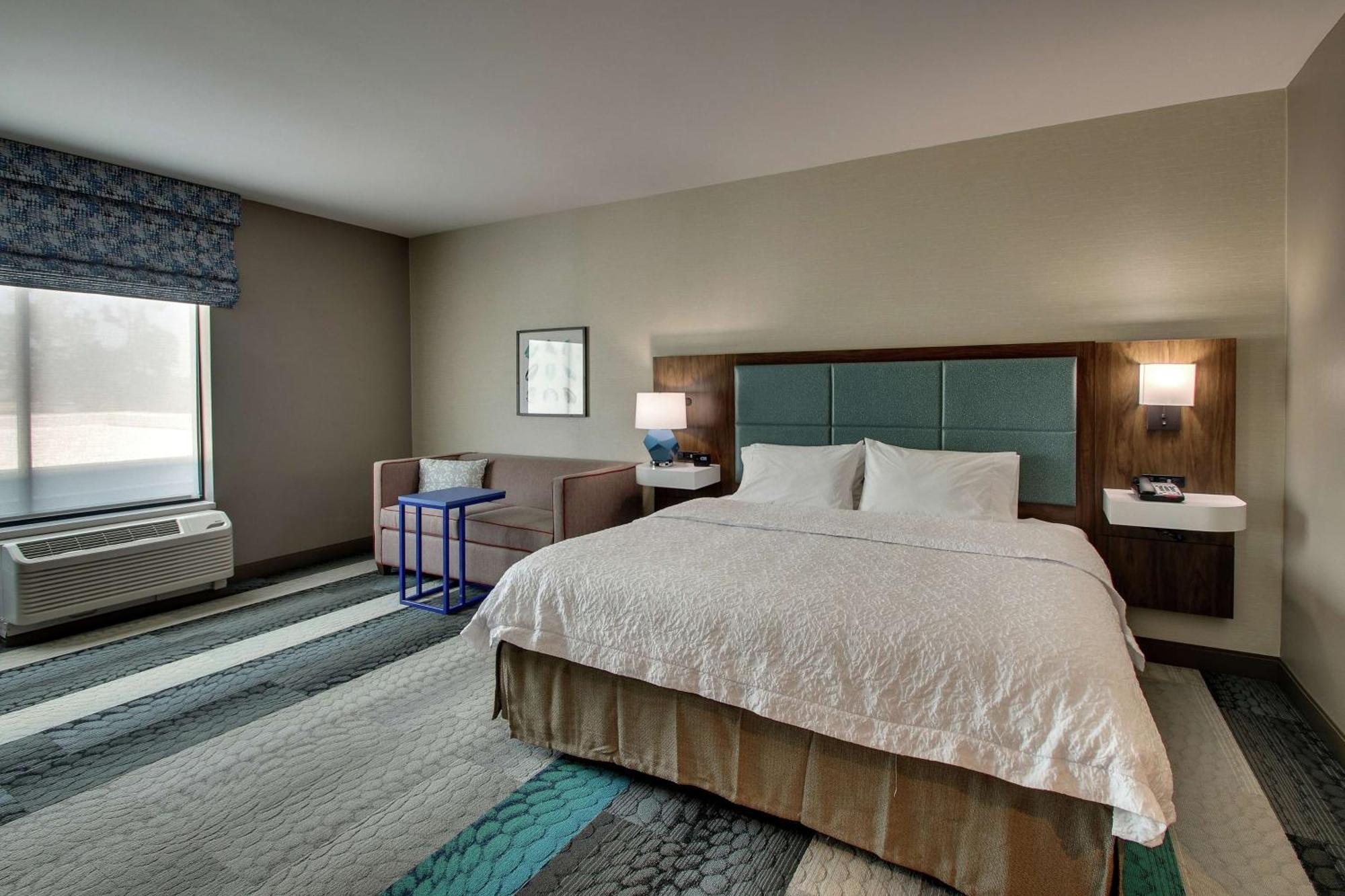 Hampton Inn & Suites By Hilton Southport Exteriör bild